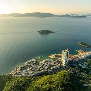 Le Corail, A Gran Melia 리조트
