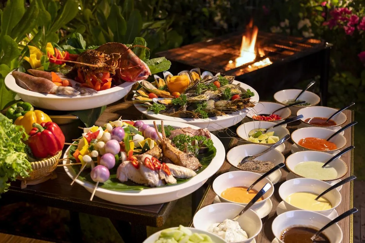 Wyndham Garden Cam Ranh Resort Hotel