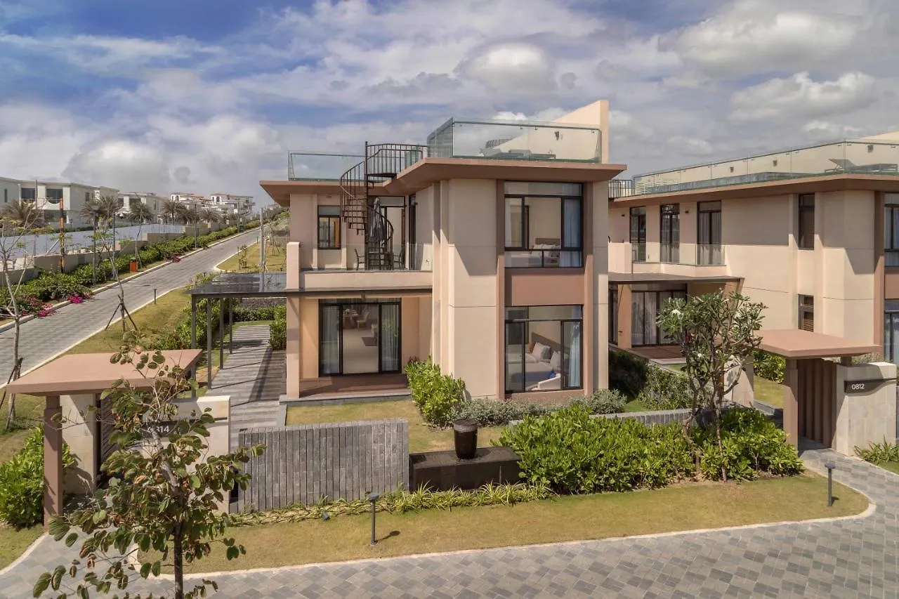 Hotel Wyndham Garden Cam Ranh Resort